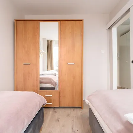 Odziezowa - Unique 什切青